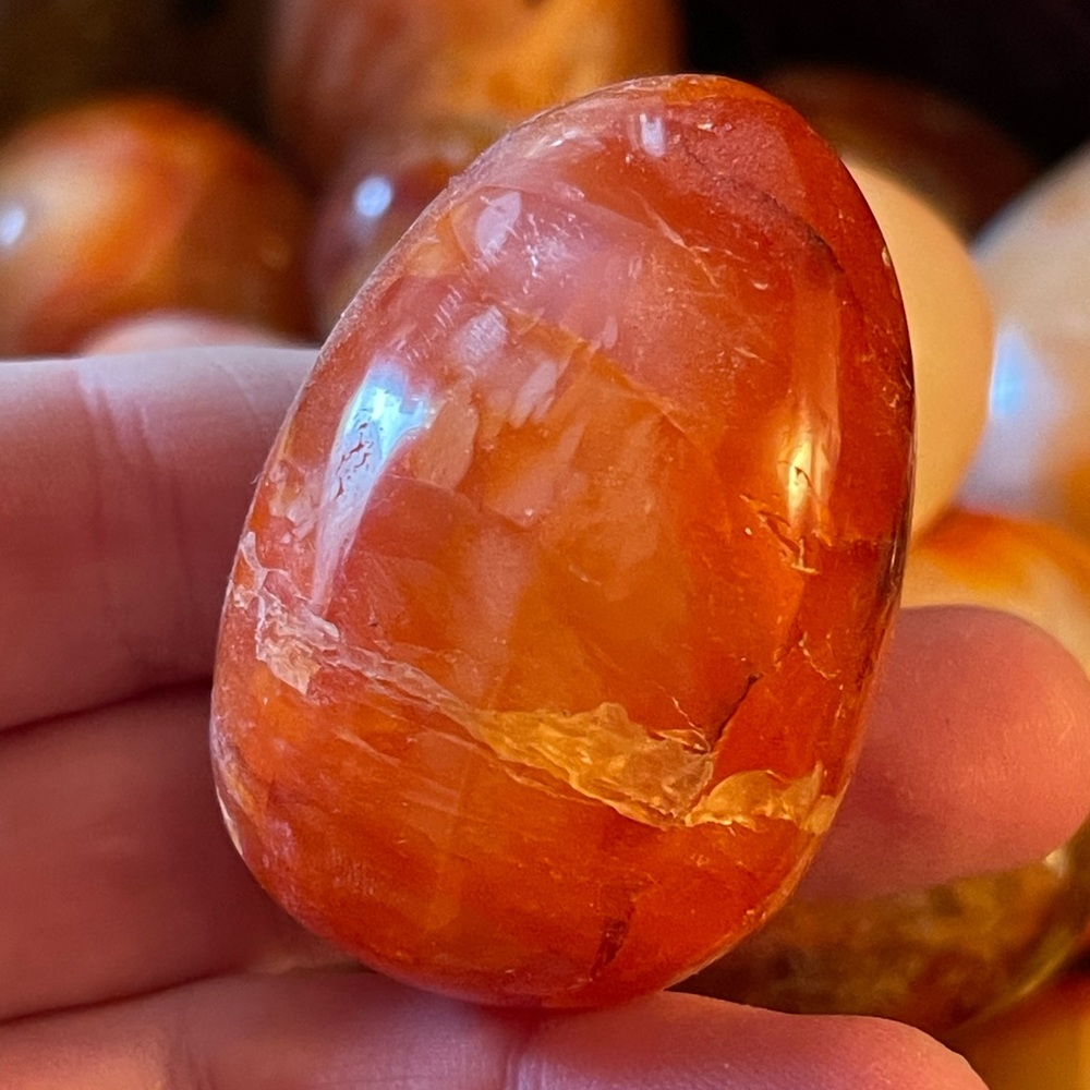 Genuine Carnelian gemstone eggs - Picture 12 of 13